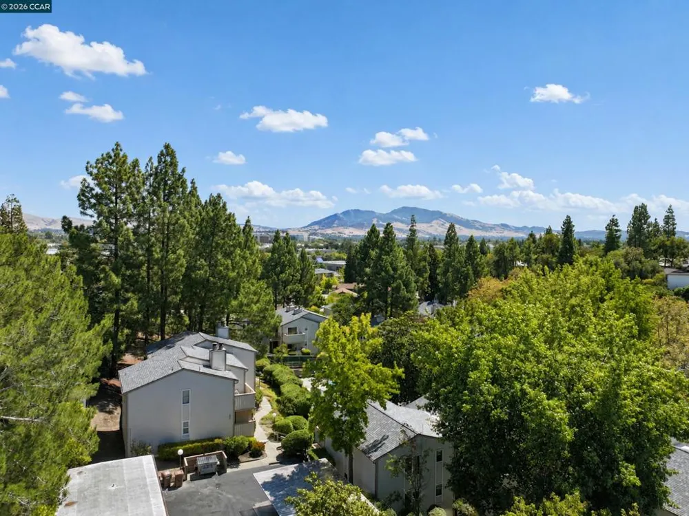 395 Camelback Rd #2 Pleasant Hill, CA 94523