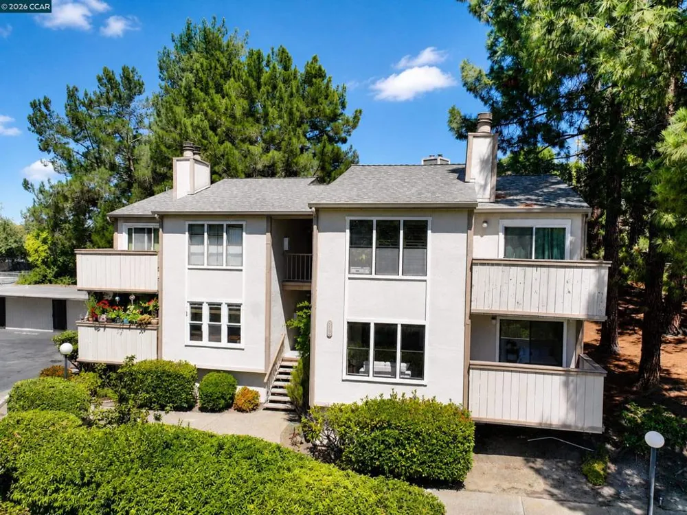 395 Camelback Rd #2 Pleasant Hill, CA 94523