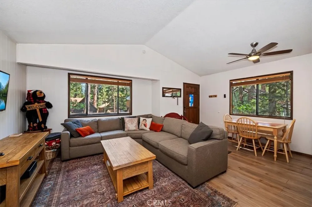 42587 Cedar Big Bear Lake, CA 92315