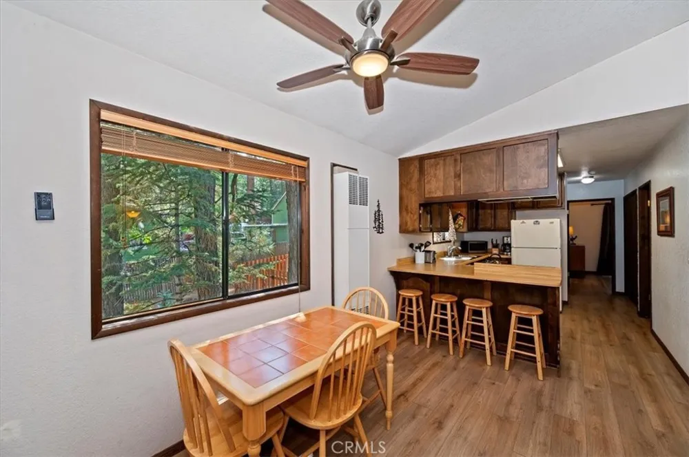 42587 Cedar Big Bear Lake, CA 92315