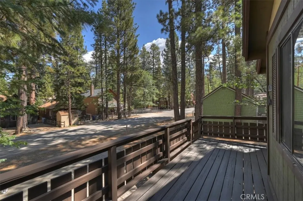 42587 Cedar Big Bear Lake, CA 92315