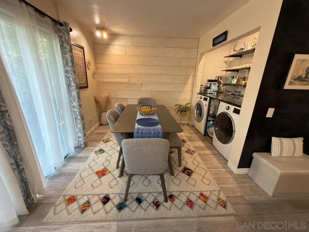11375 Matinal Circle San Diego, CA 92127