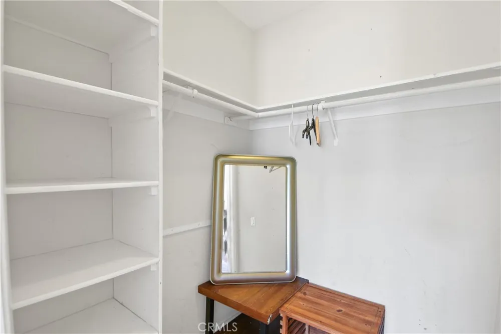 141 Oxford Irvine, CA 92612