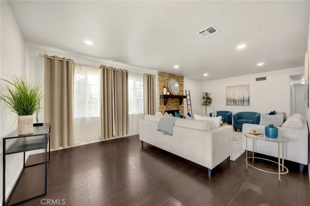 19638 E Groverdale Covina, CA 91724
