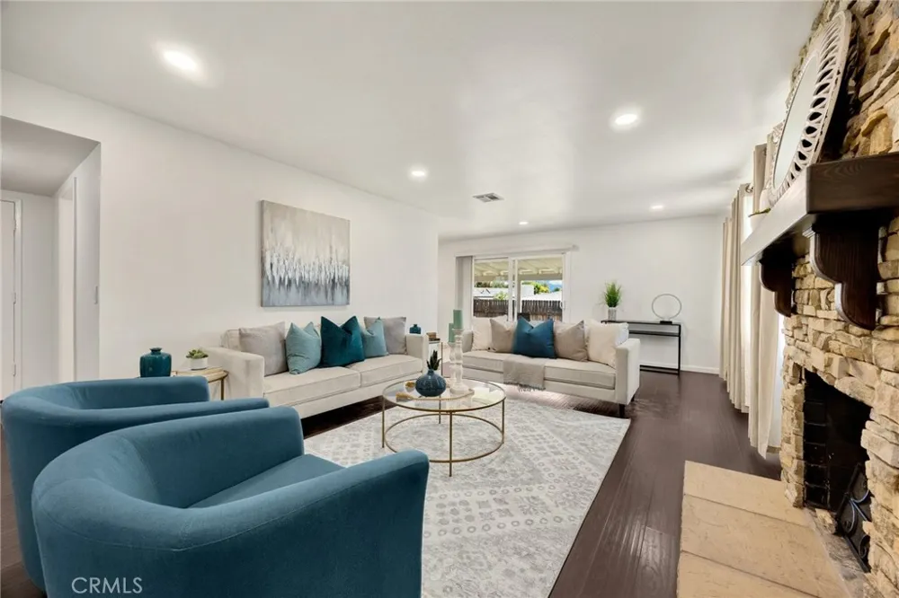 19638 E Groverdale Covina, CA 91724