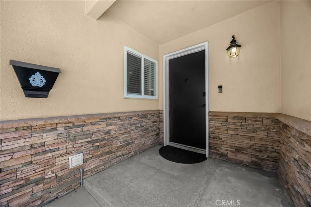 19638 E Groverdale Covina, CA 91724