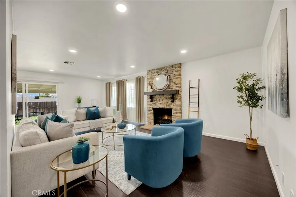 19638 E Groverdale Covina, CA 91724
