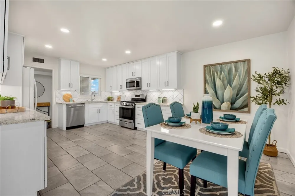 19638 E Groverdale Covina, CA 91724