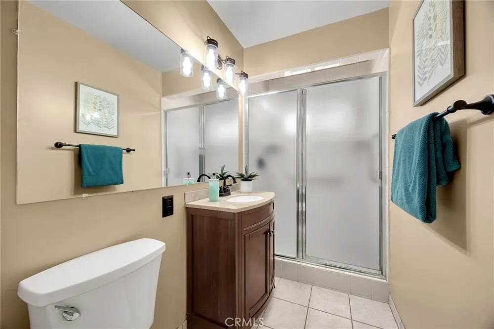 19638 E Groverdale Covina, CA 91724