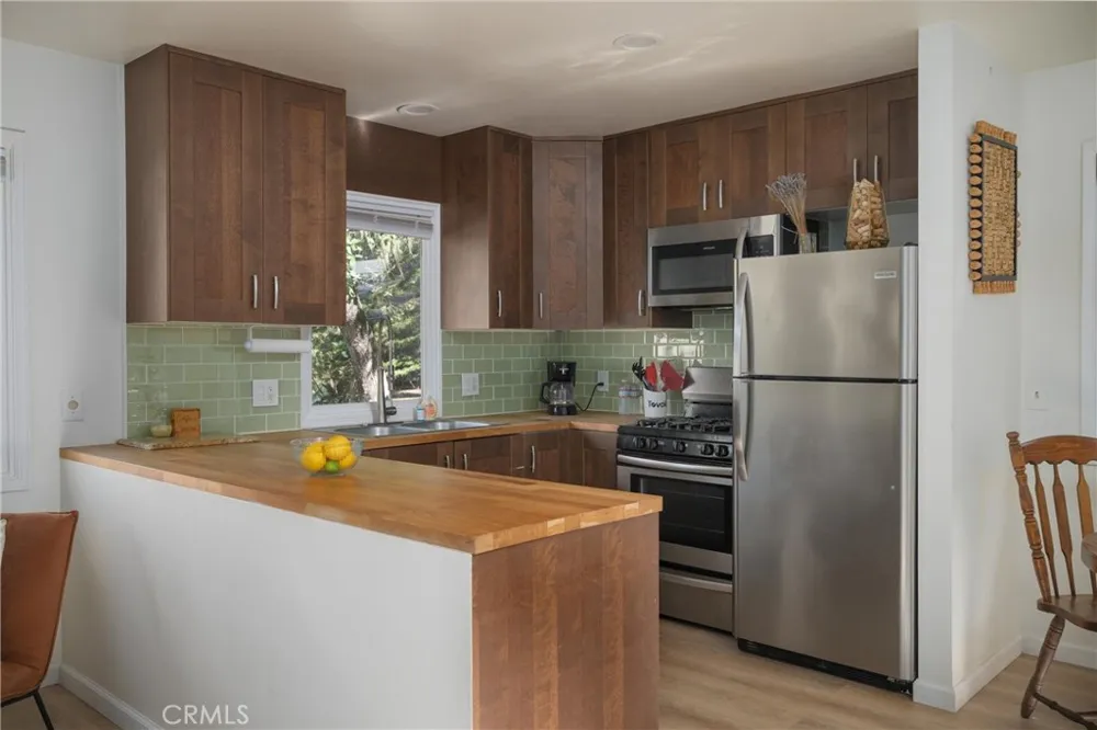 1361 Haddon Cambria, CA 93428