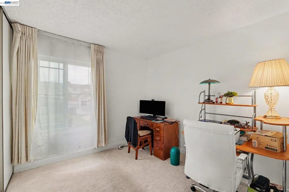 127 Catalpa Ct Hercules, CA 94547