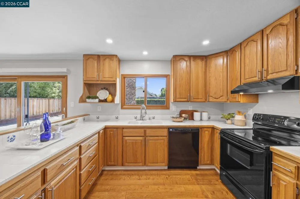1320 Hookston Rd Concord, CA 94518