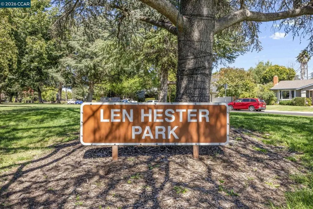 1320 Hookston Rd Concord, CA 94518