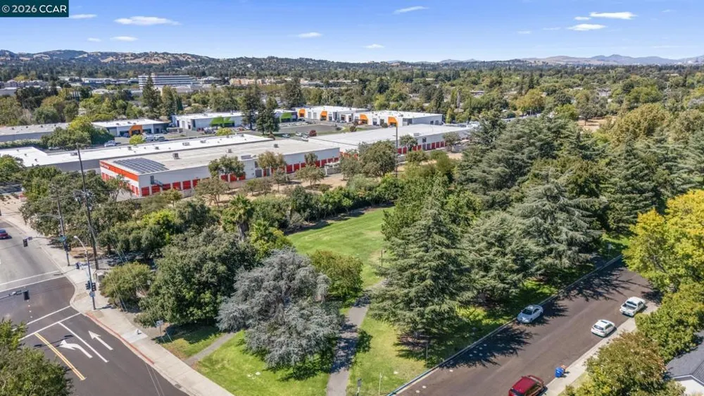 1320 Hookston Rd Concord, CA 94518