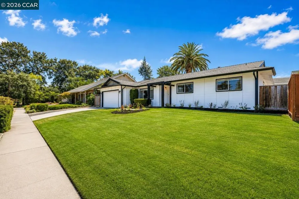 1320 Hookston Rd Concord, CA 94518