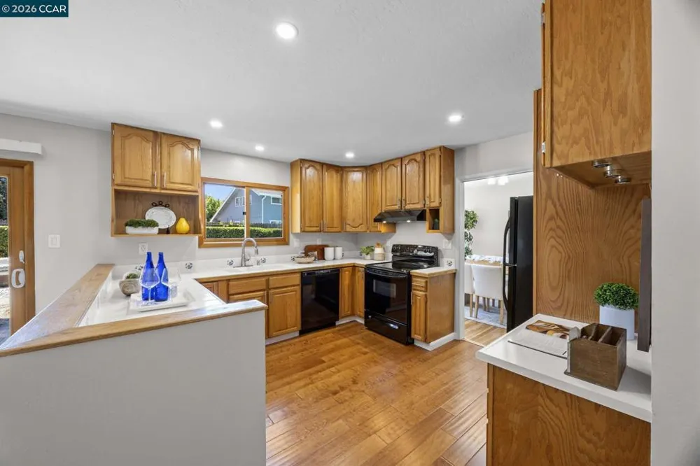 1320 Hookston Rd Concord, CA 94518