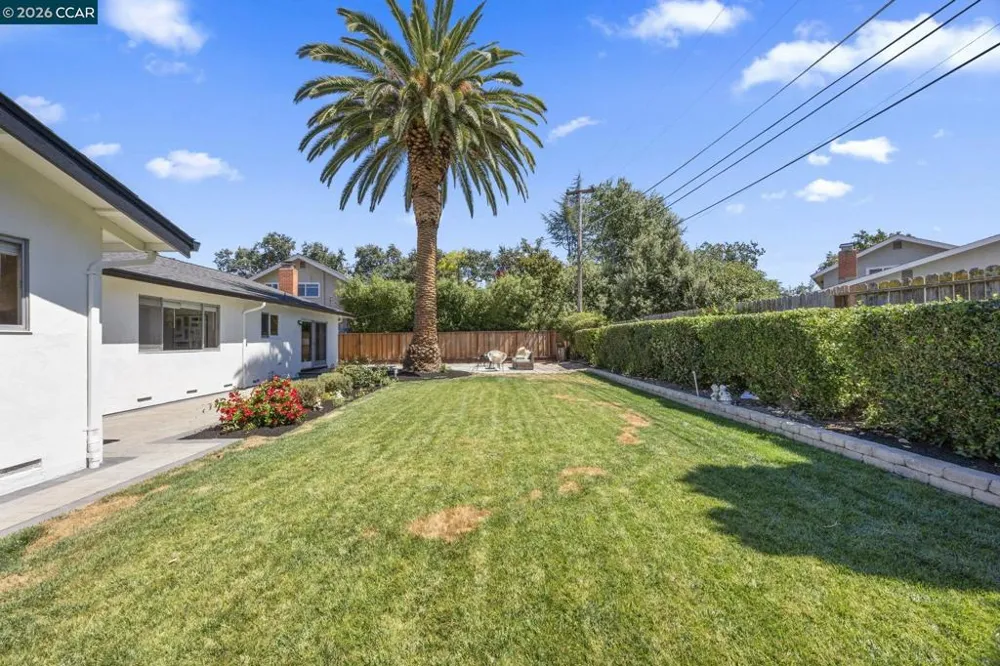 1320 Hookston Rd Concord, CA 94518