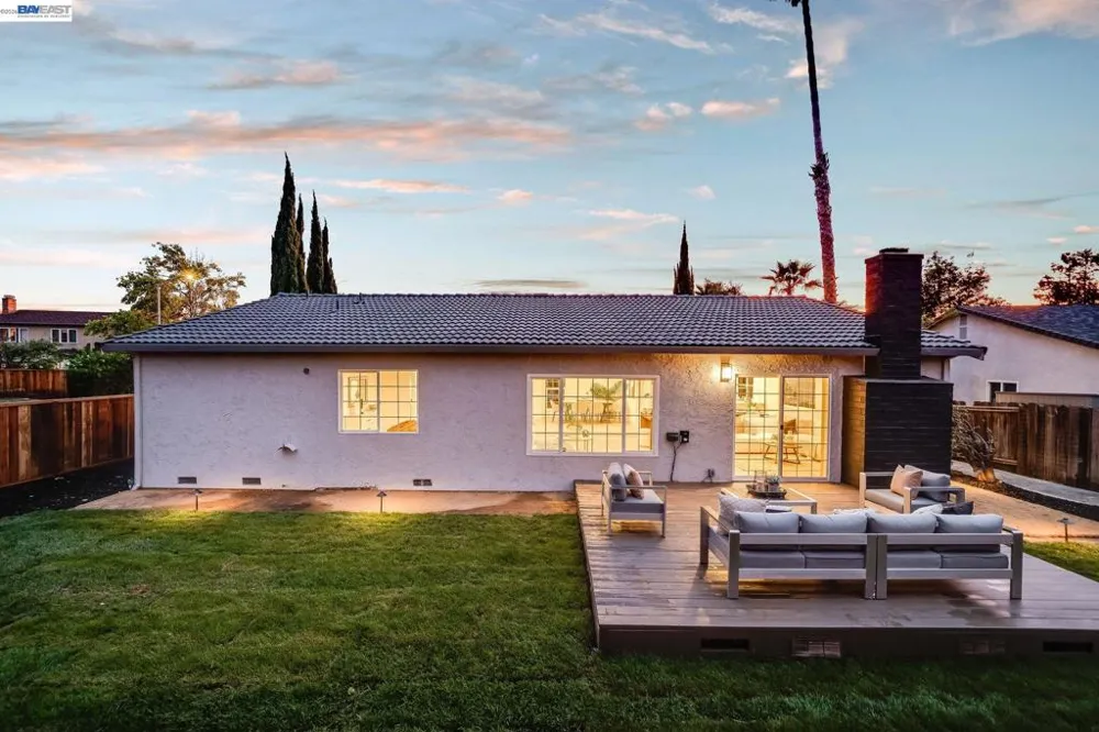 45442 Potawatami Dr Fremont, CA 94539