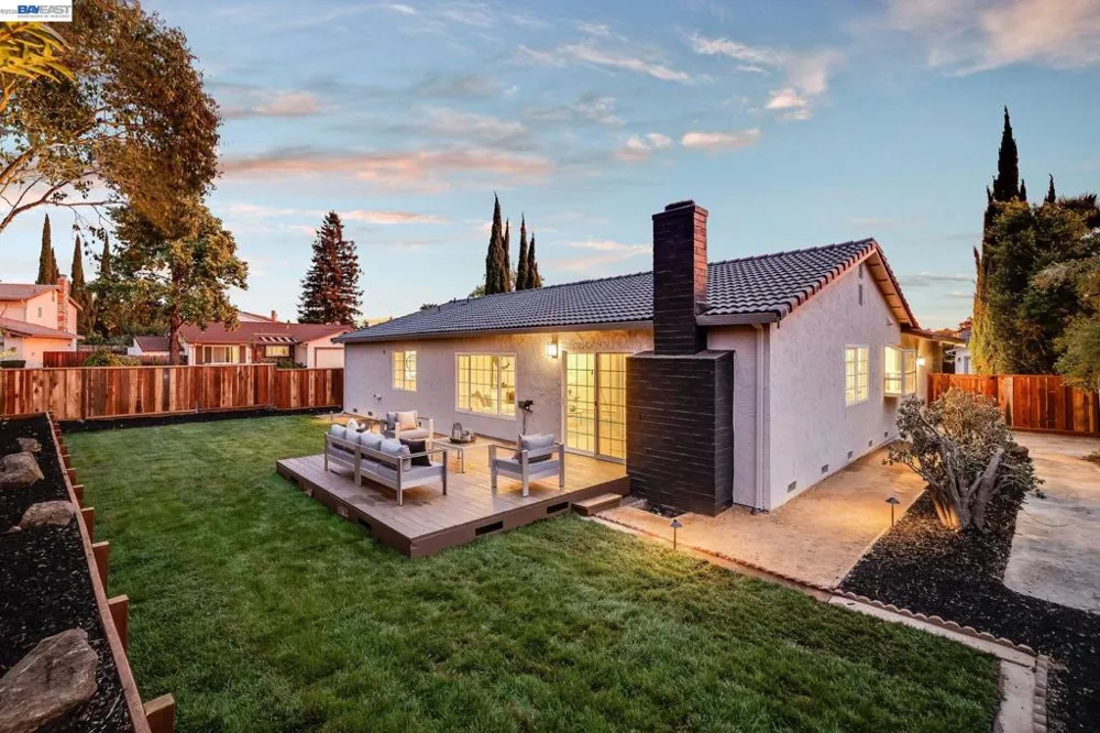 45442 Potawatami Dr Fremont, CA 94539
