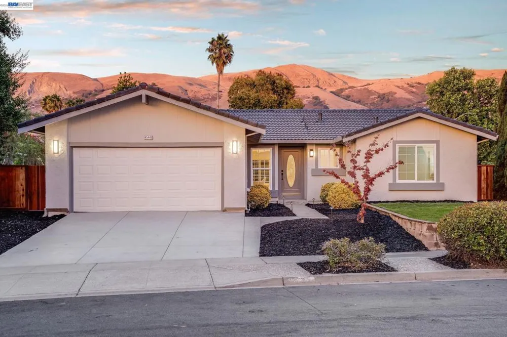 45442 Potawatami Dr Fremont, CA 94539