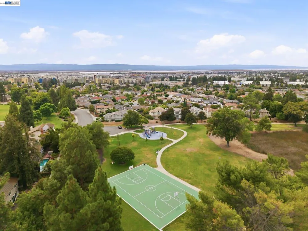45442 Potawatami Dr Fremont, CA 94539