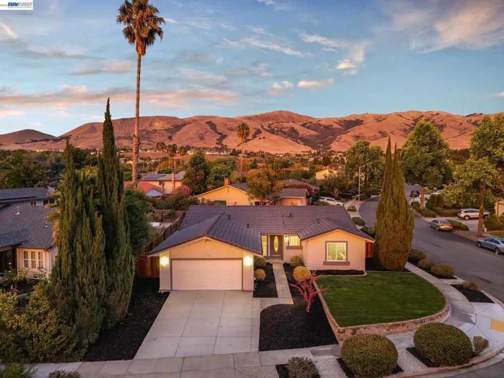 45442 Potawatami Dr Fremont, CA 94539