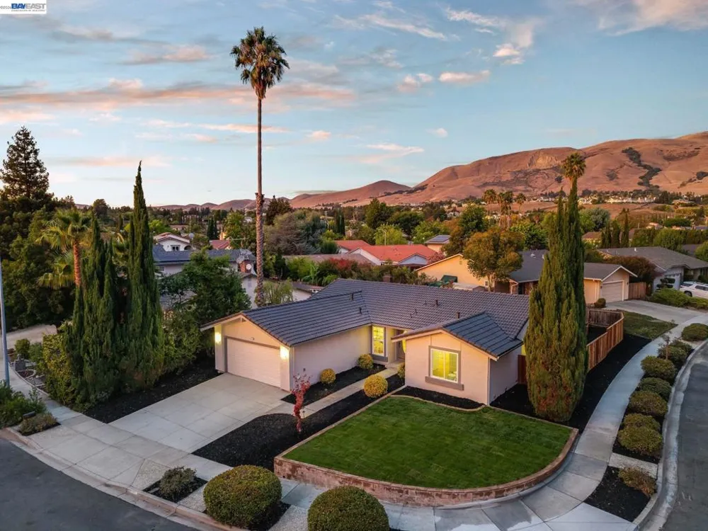 45442 Potawatami Dr Fremont, CA 94539