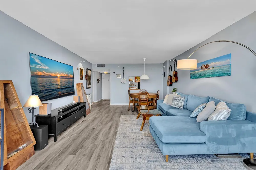 3015 Ocean Boulevard #16K Fort Lauderdale, FL 33308