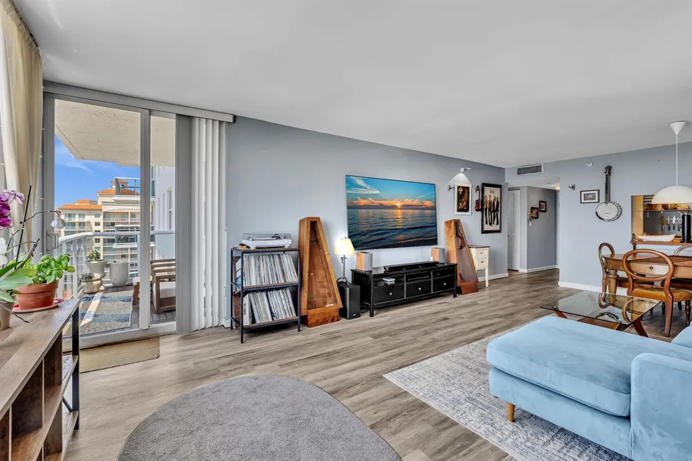 3015 Ocean Boulevard #16K Fort Lauderdale, FL 33308