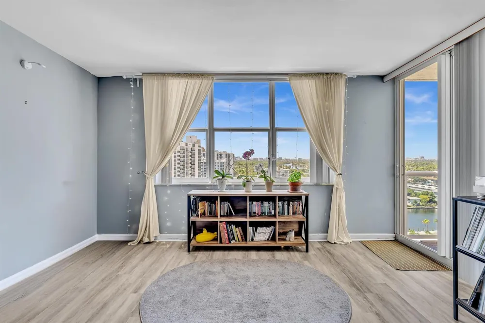 3015 Ocean Boulevard #16K Fort Lauderdale, FL 33308