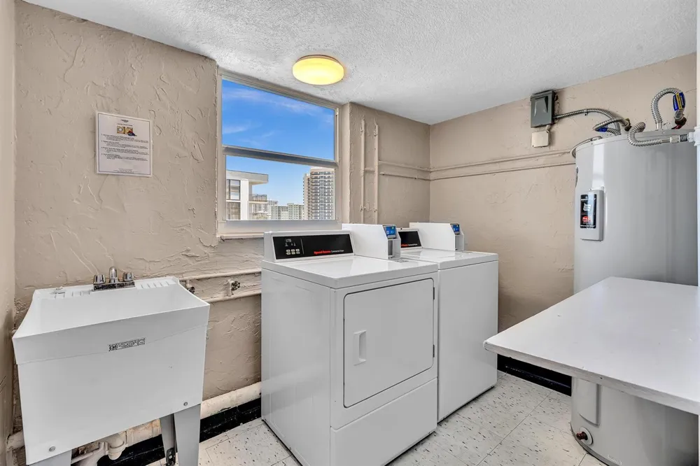 3015 Ocean Boulevard #16K Fort Lauderdale, FL 33308