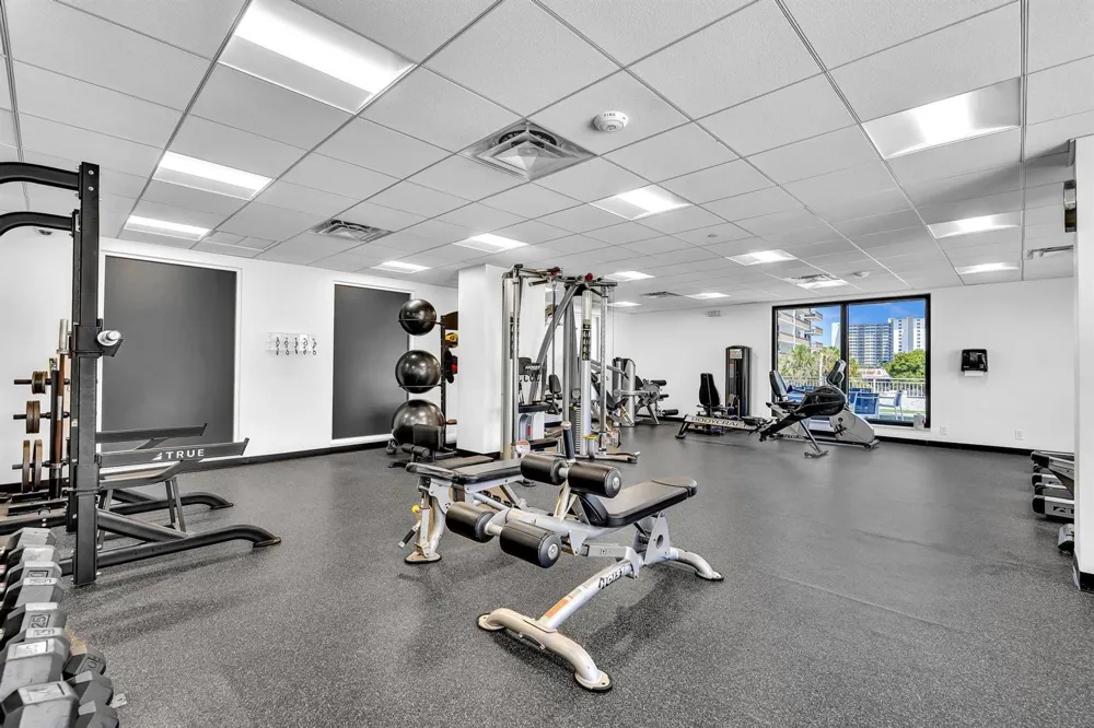 3015 Ocean Boulevard #16K Fort Lauderdale, FL 33308