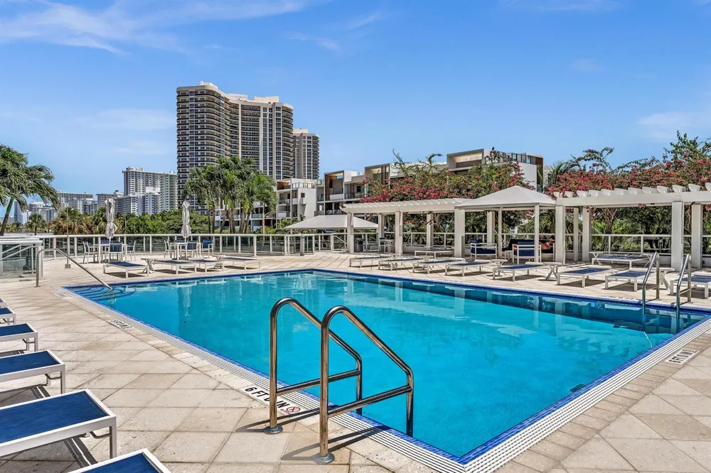 3015 Ocean Boulevard #16K Fort Lauderdale, FL 33308