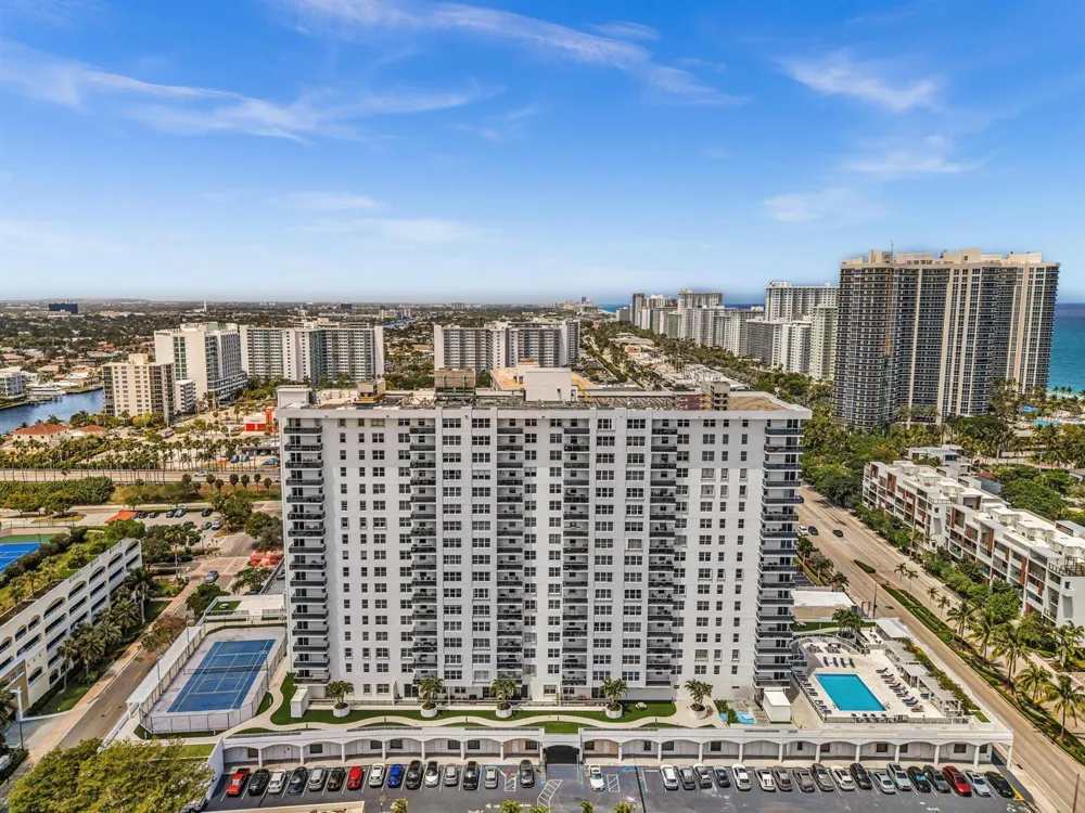 3015 Ocean Boulevard #16K Fort Lauderdale, FL 33308