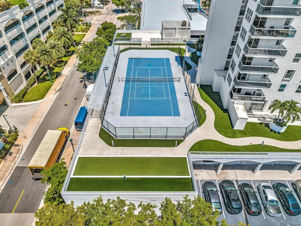 3015 Ocean Boulevard #16K Fort Lauderdale, FL 33308