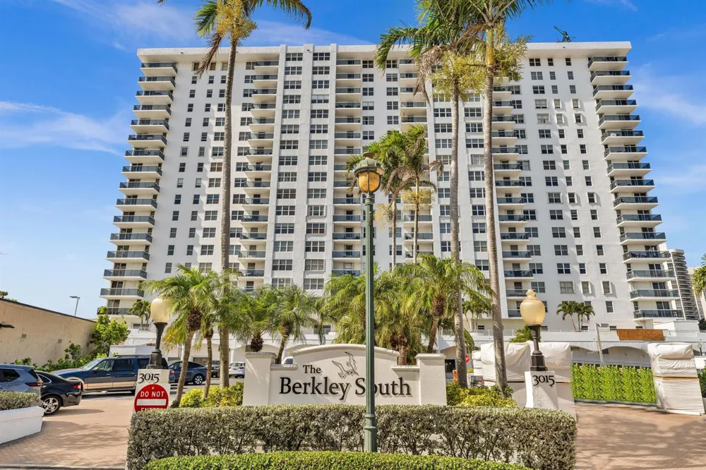3015 Ocean Boulevard #16K Fort Lauderdale, FL 33308
