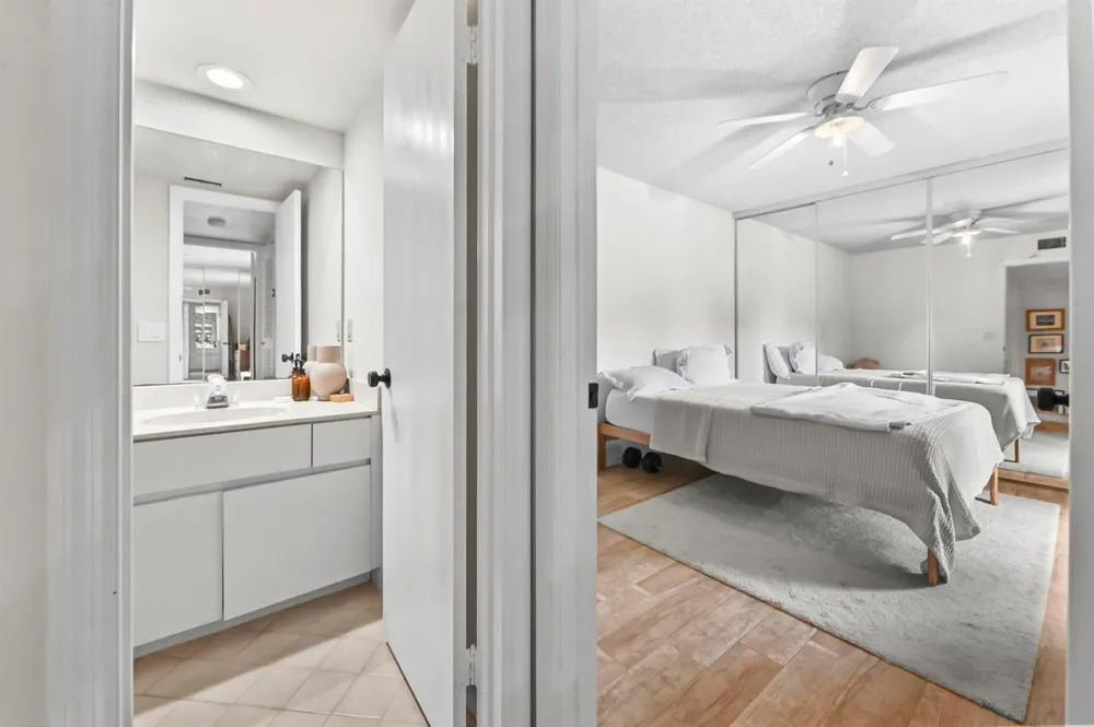 746 NW 98th Way Plantation, FL 33324