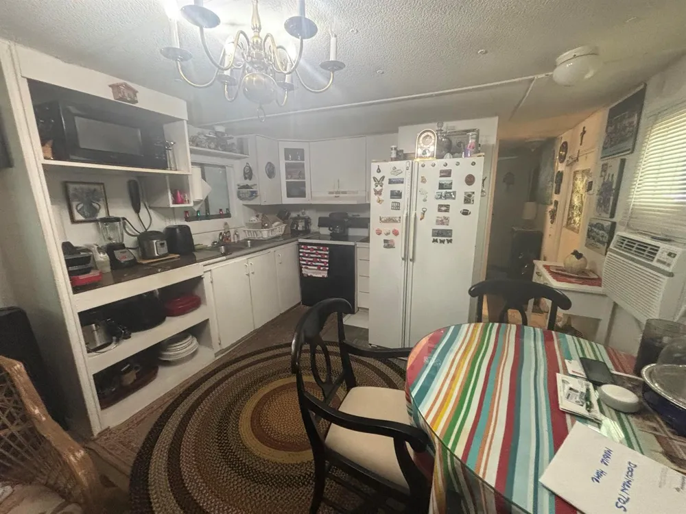 13 Havenwood Drive Pompano Beach, FL 33064