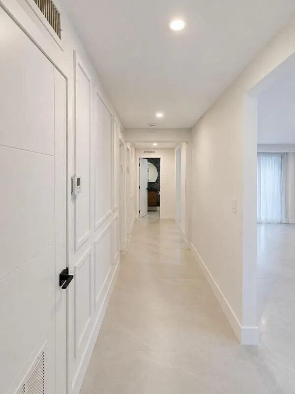 4919 SW 28th Avenue Fort Lauderdale, FL 33312
