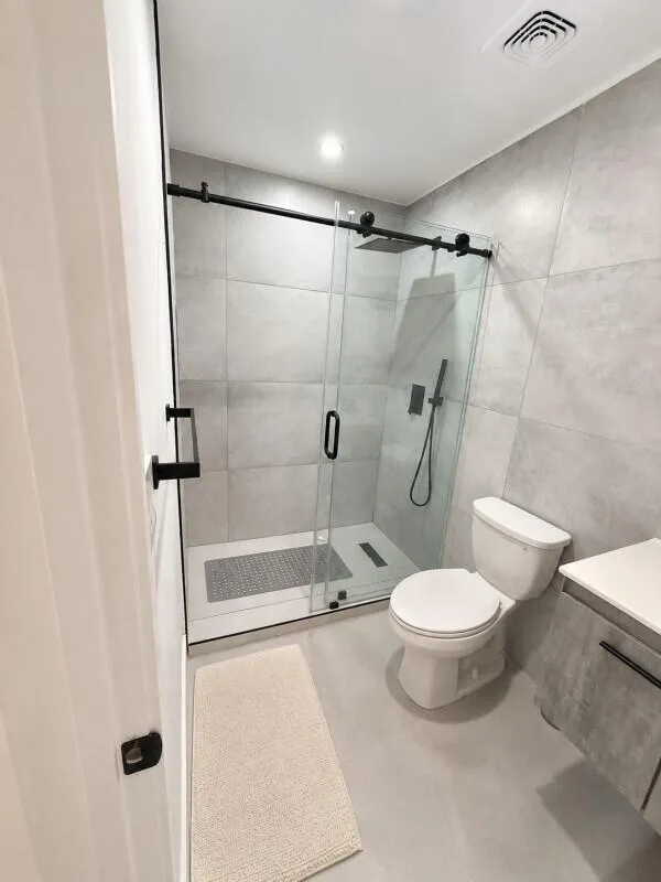 4919 SW 28th Avenue Fort Lauderdale, FL 33312