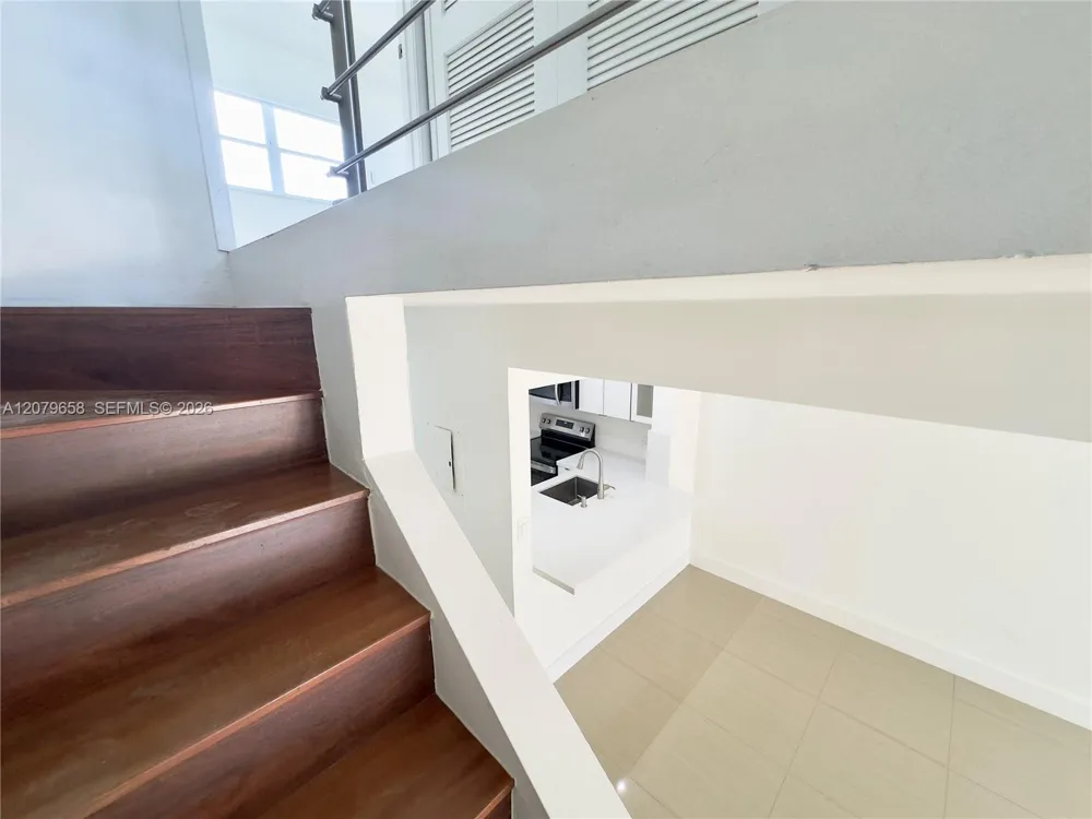 8010 SW 152nd Ave #211 Miami, FL 33193