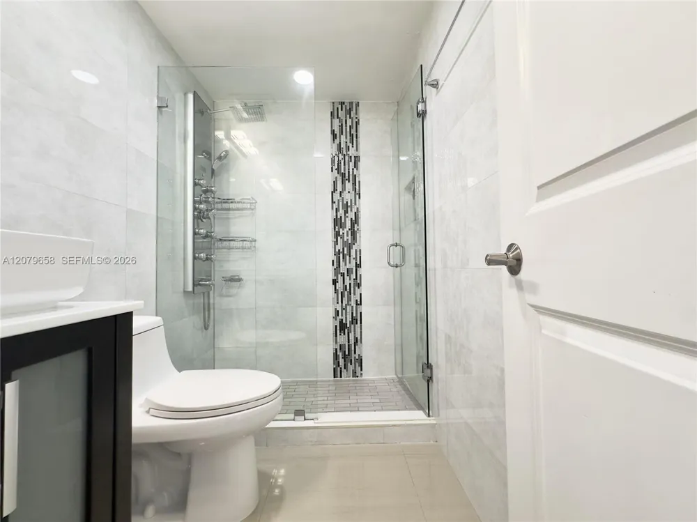8010 SW 152nd Ave #211 Miami, FL 33193