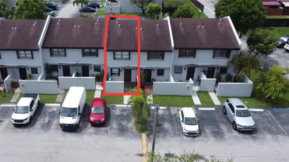 8010 SW 152nd Ave #211 Miami, FL 33193