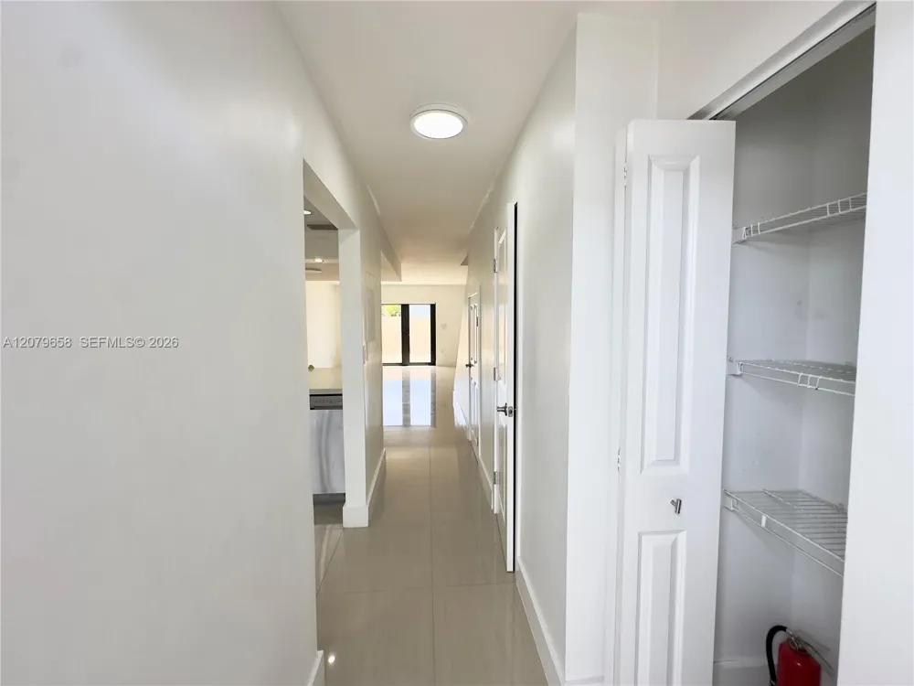 8010 SW 152nd Ave #211 Miami, FL 33193