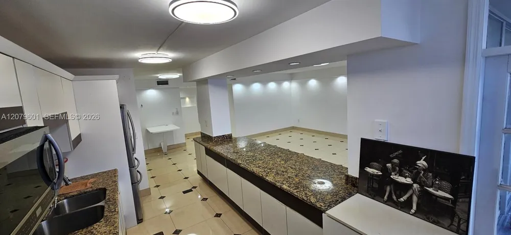 18051 Biscayne Blvd #1501 Aventura, FL 33160