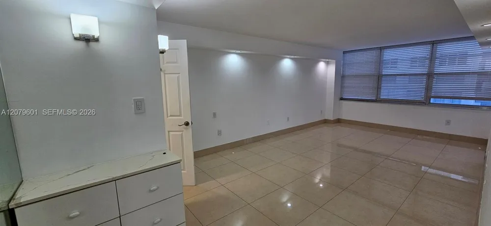 18051 Biscayne Blvd #1501 Aventura, FL 33160