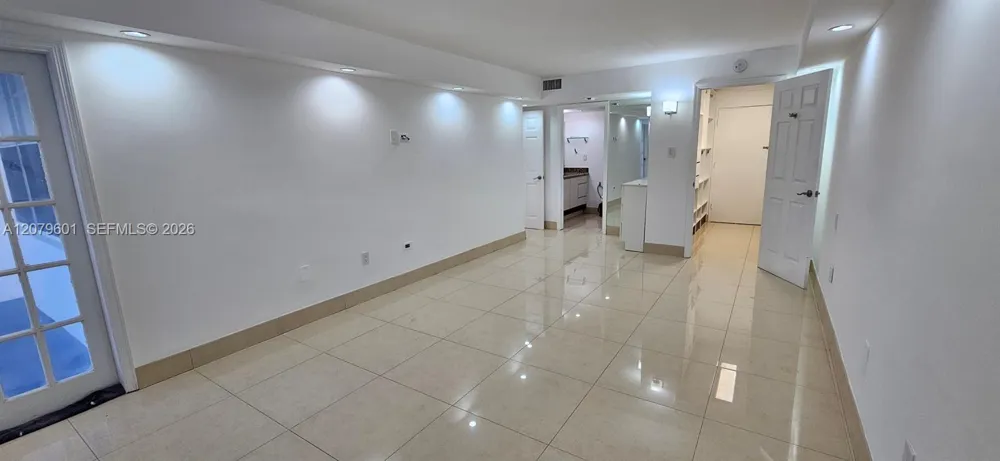 18051 Biscayne Blvd #1501 Aventura, FL 33160