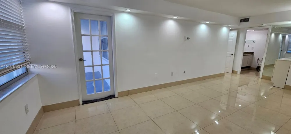 18051 Biscayne Blvd #1501 Aventura, FL 33160