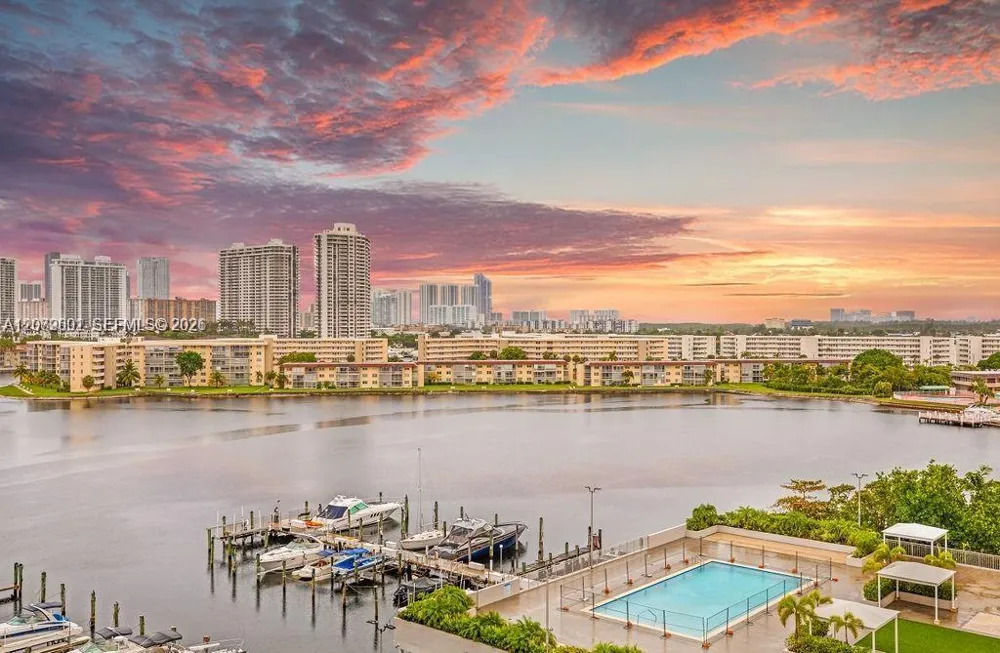 18051 Biscayne Blvd #1501 Aventura, FL 33160