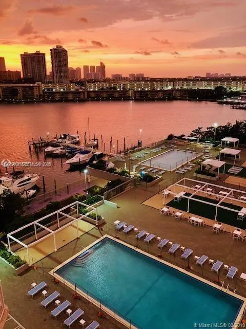 18051 Biscayne Blvd #1501 Aventura, FL 33160